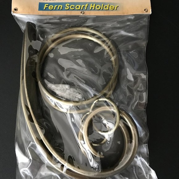 NWT Scarf and Towel Ring Holder, Home Decor Interior Accents Fern - Picture 2 of 5